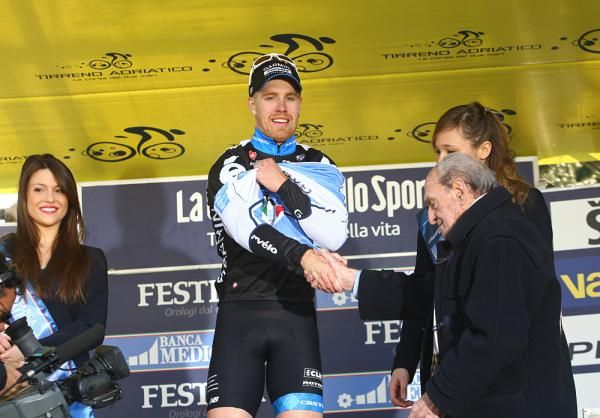 Tyler Farrar gets a baby blue jersey