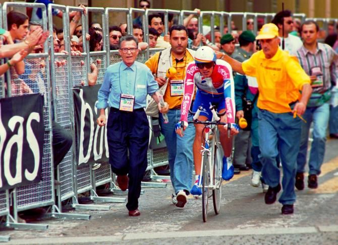 Giovanni Pinarello, left, with Miguel Indurain after the Bologna time trial at the 1994 Giro d'Italia.