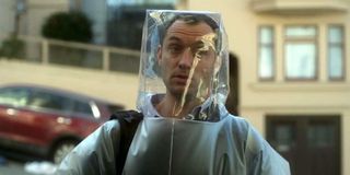 Jude Law in Contagion