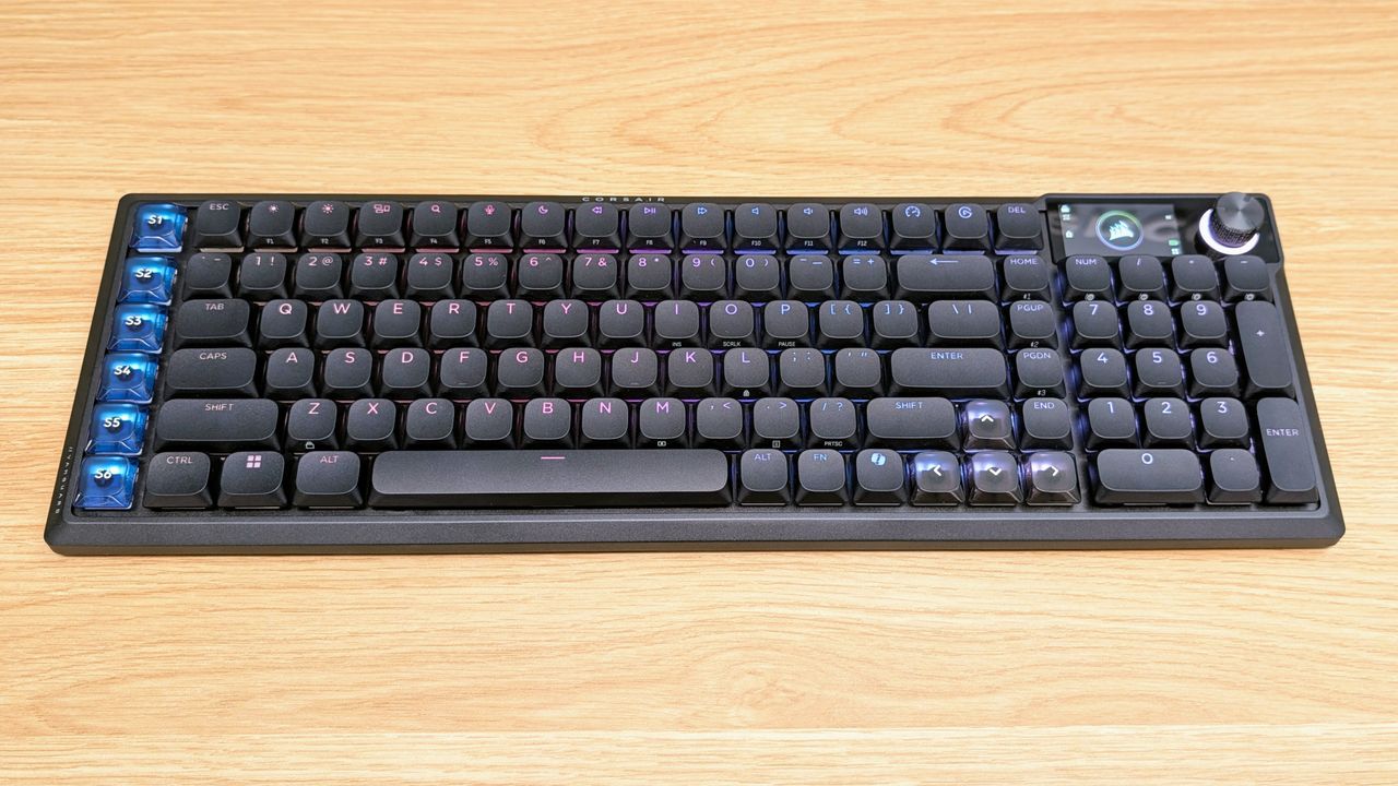 Corsair Vanguard Air 99 Wireless keyboard on a table