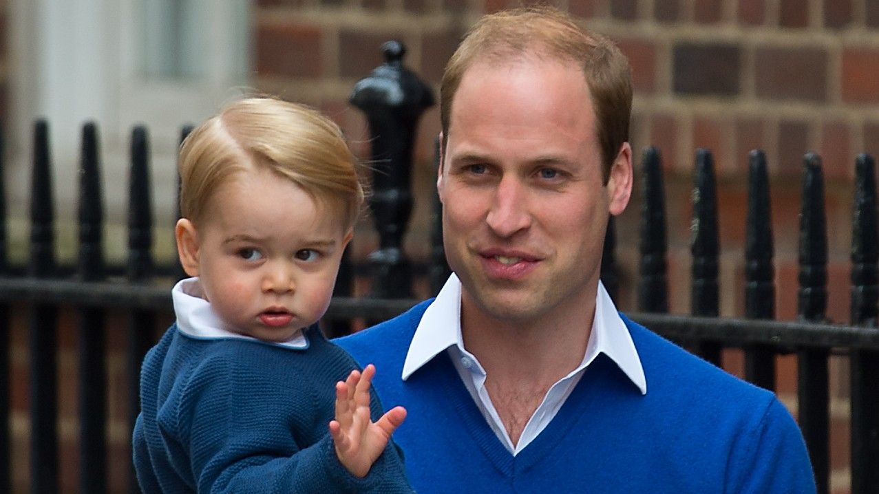 Prince George of Cambridge and Prince William, Duke of Cambridge arrive at the Lindo Wing after Catherine, Duchess of Cambridge gave birth to a baby girl at St Mary&#039;s Hospital on May 2, 2015