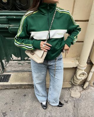 woman wearing cuffed denim outfit with jeans jacket