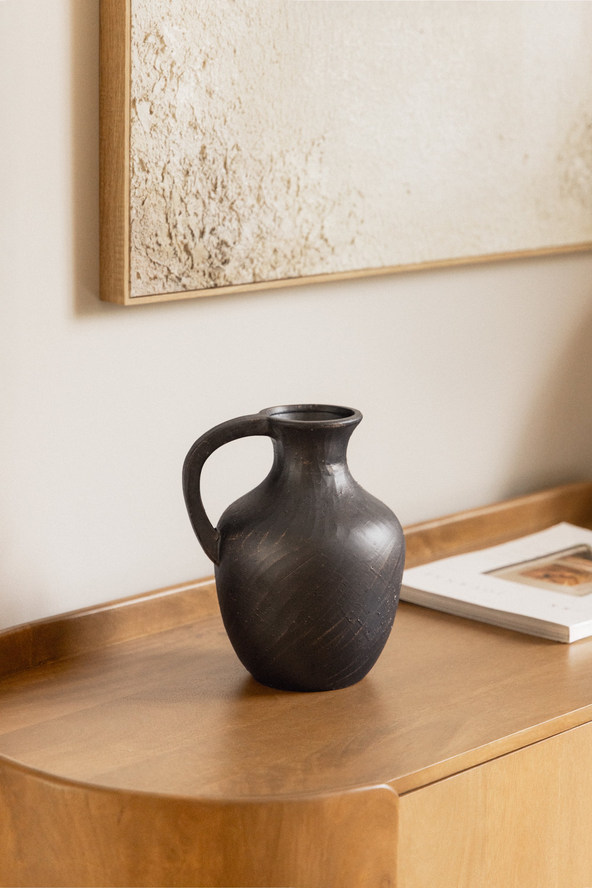 Naraine Ceramic Vase