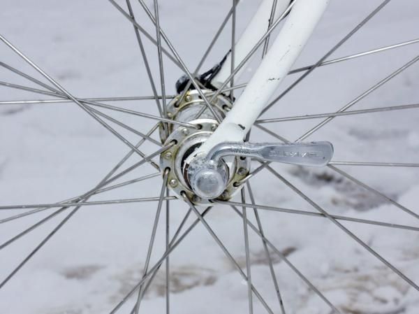 Radial front lacing was generally only used for time trial wheels back in the day.