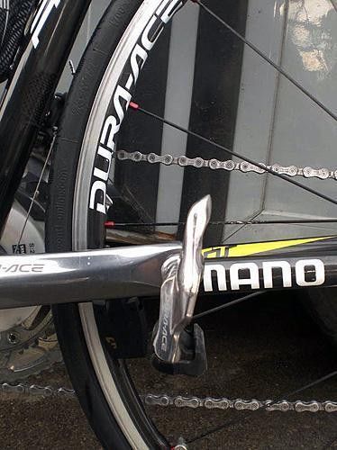 Shimano Dura-Ace SPD-SL pedals offer Cavendish a familiar platform for harnessing the power.
