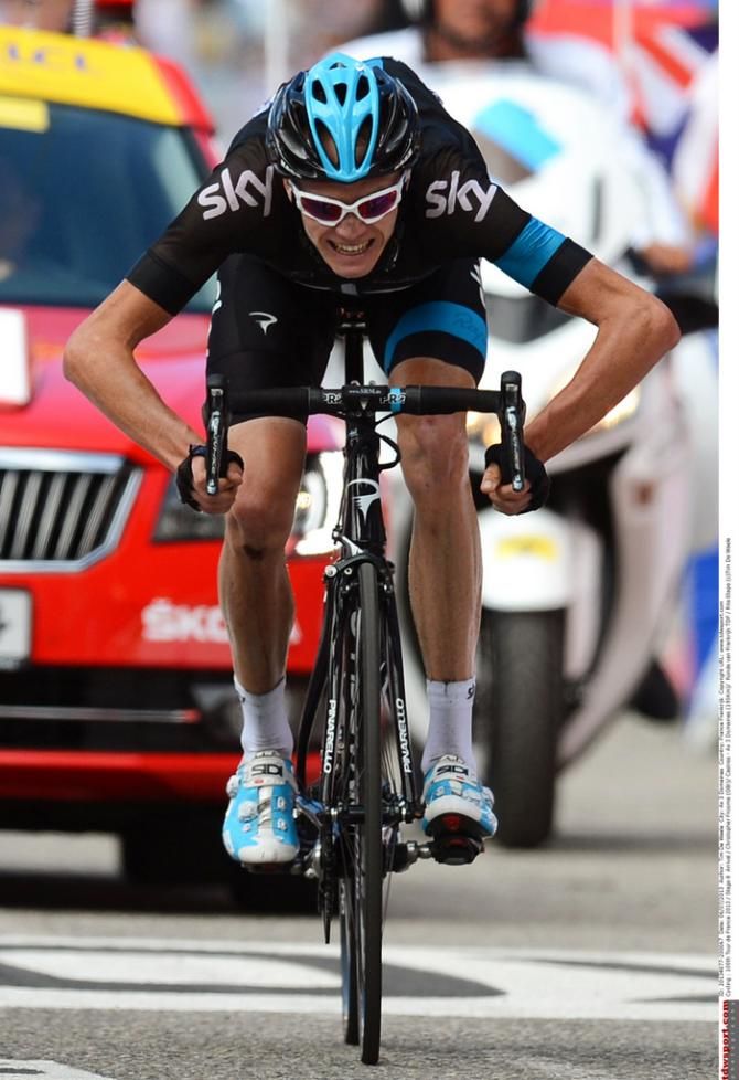 Chris Froome digs deep to get every millisecond over his rivals on stage 8