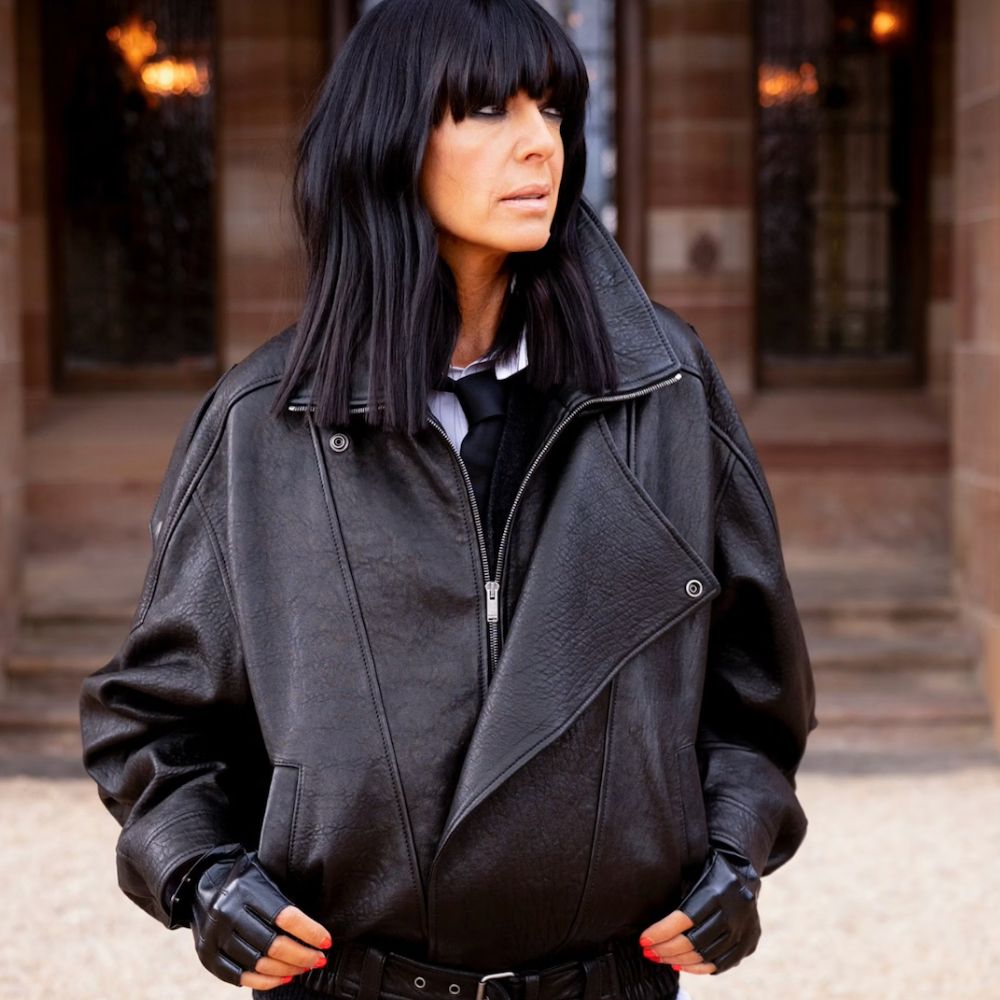 claudia-winkleman-traitors-outfits