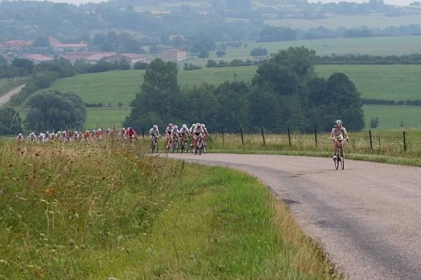 A penultimate, late race attack, by Luise Keller (HTC - Columbia Women) kept the bunch alert.