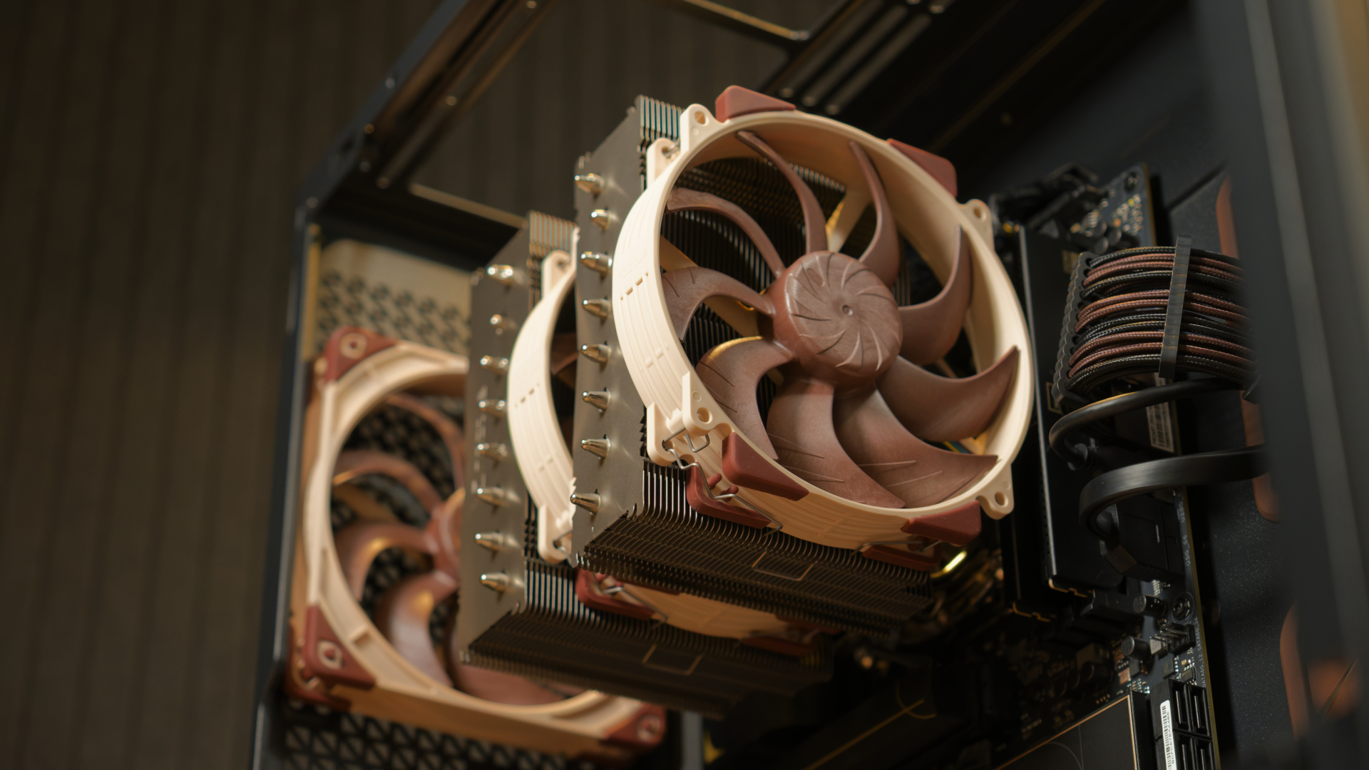 Antec Flux Pro Noctua-Edition