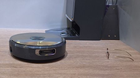 Narwal Flow 2 robot vacuum