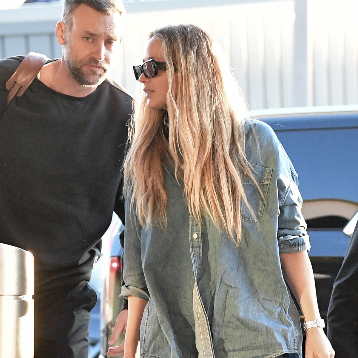 Jennifer Lawrence Wore the Puddle Jeans Trend to the Airport