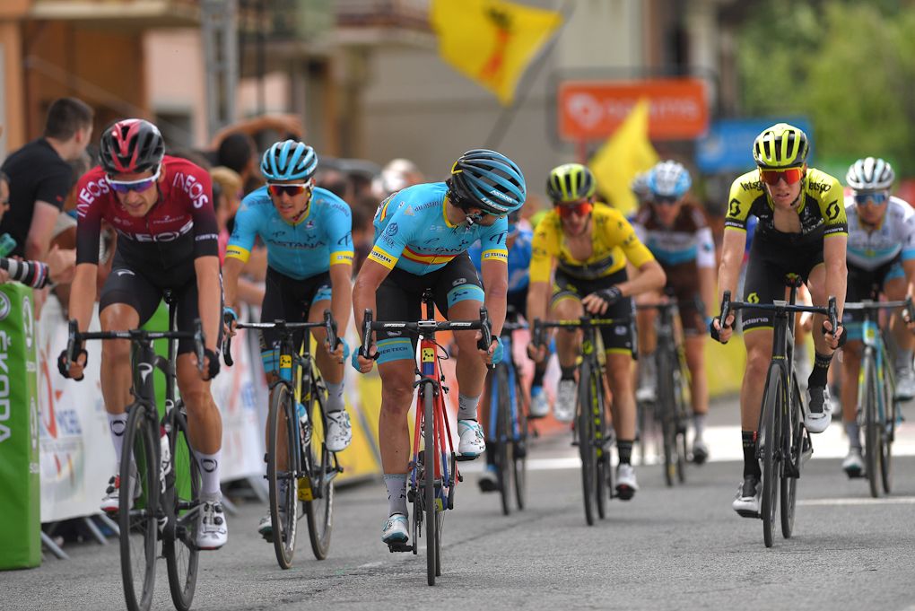 Jakob Fuglsang finishes stage 6 at Dauphine