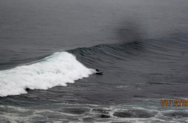Mike Broderick carves a lonely slab.