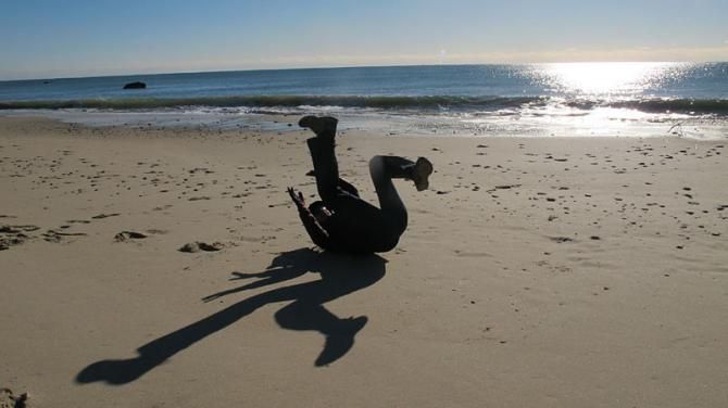 Mary McConneloug practices her dive roll