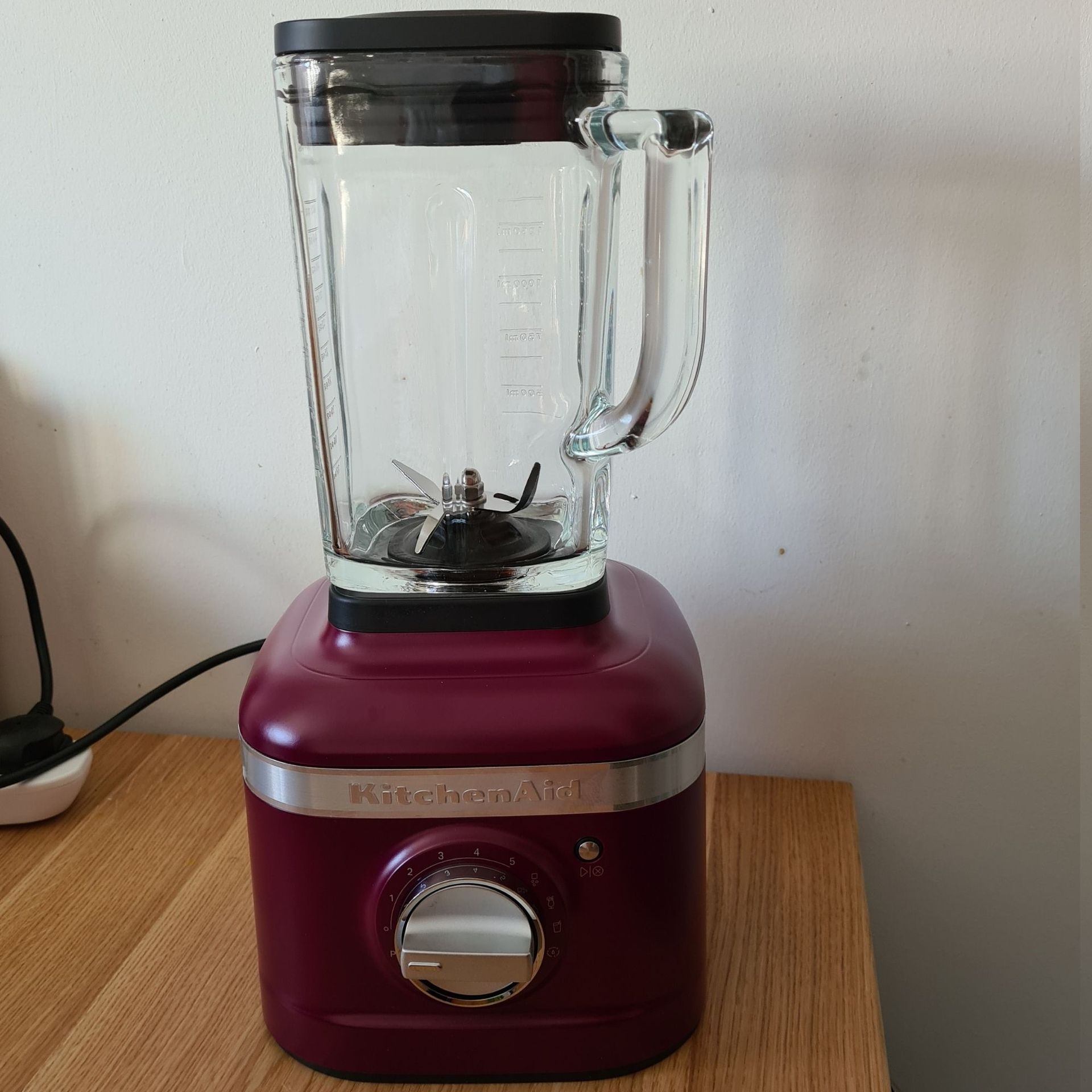 KitchenAid K400 Blender review sturdy but stylish Homes & Gardens