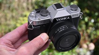 Yashica FX-D 300 product shot