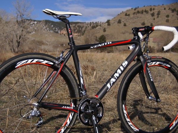 Our 54cm frame was 890g including seat collar, derailleur hanger, barrel adjusters and bidon bolts