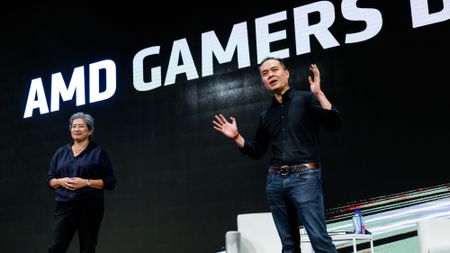 Lisa Su, chair and chief executive officer of Advanced Micro Devices Inc. (AMD), left, and Jack Huynh, senior vice president and general manager of computing and graphics.