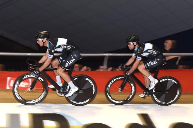 Iljo Keisse leads Mark Cavendish ahead of their sprint ride