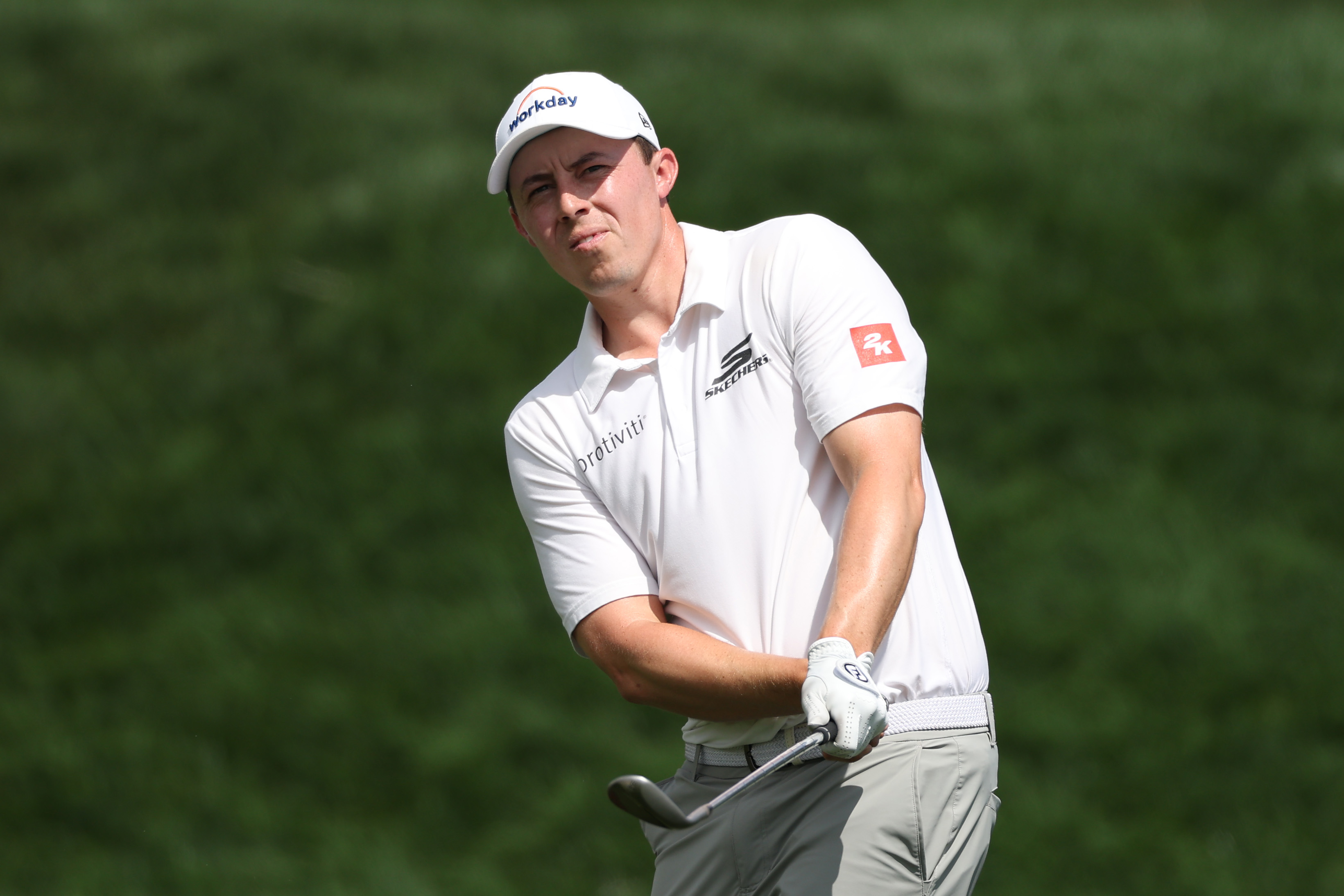 PONTE VEDRA BEACH, FLORIDA - MARCH 15: Matthew Fitzpatrick of England plays a shot on the second hole during the final round of THE PLAYERS Championship 2026 at THE PLAYERS Stadium course at TPC Sawgrass on March 15, 2026 in Ponte Vedra Beach, Florida. (Photo by Richard Heathcote/Getty Images)