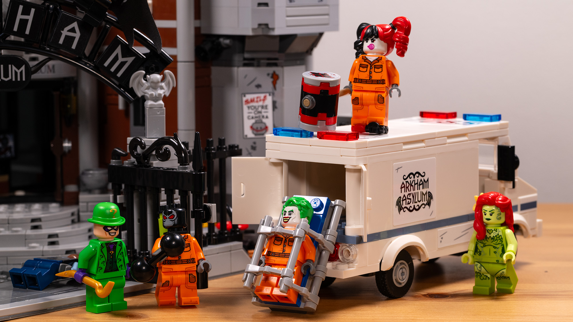 Lego DC Arkham Asylum (#76300) lego set, prison van transporting Joker surrounded by villains