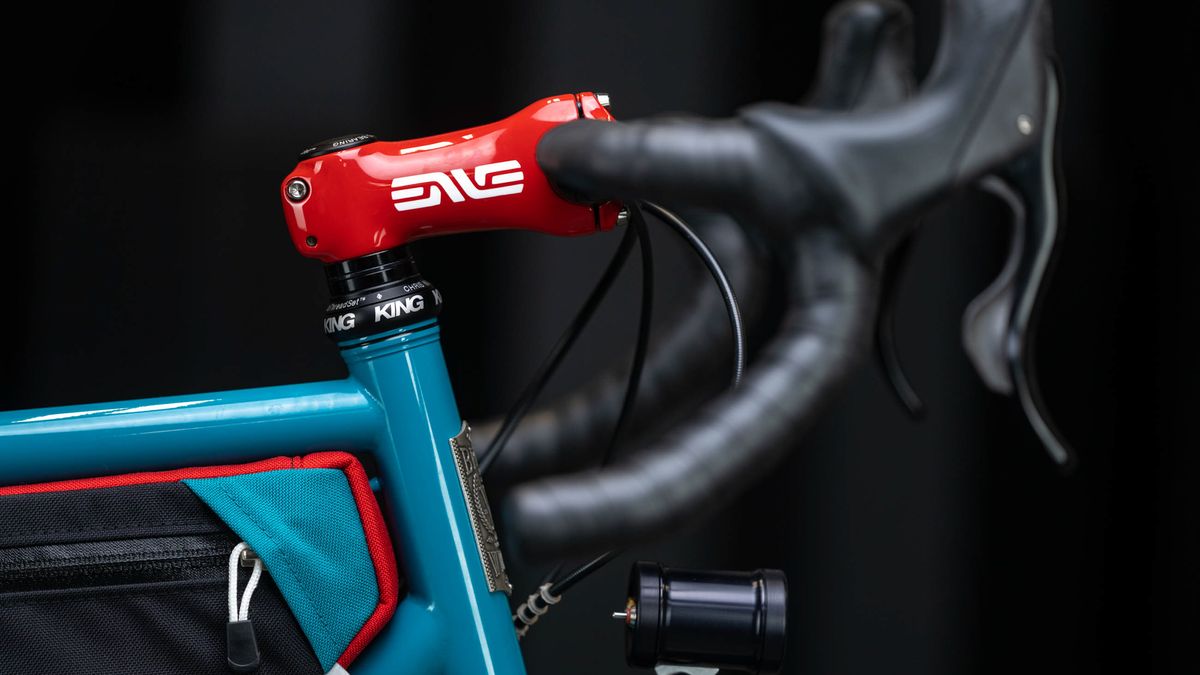 Enve Builders Roundup 2022 - Breadwinner G-Road