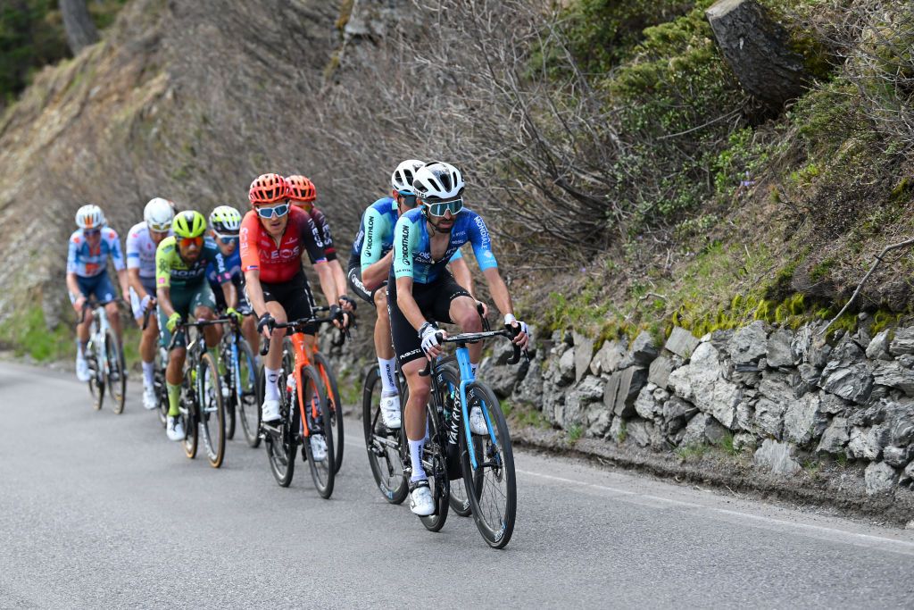 LIVIGNO MOTTOLINO ITALY MAY 19 LR Geraint Thomas of The United Kingdom and Team INEOS Grenadiers Ben OConnor of Australia and Valentin ParetPeintre of France and Decathlon AG2R La Mondiale Team compete in the chase group during the 107th Giro dItalia 2024 Stage 15 a 222km stage from Manerba del Garda to Livigno Mottolino 2387m UCIWT on May 19 2024 in Livigno Mottolino Italy Photo by Dario BelingheriGetty Images