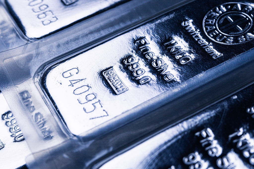 One kilogram silver bars
