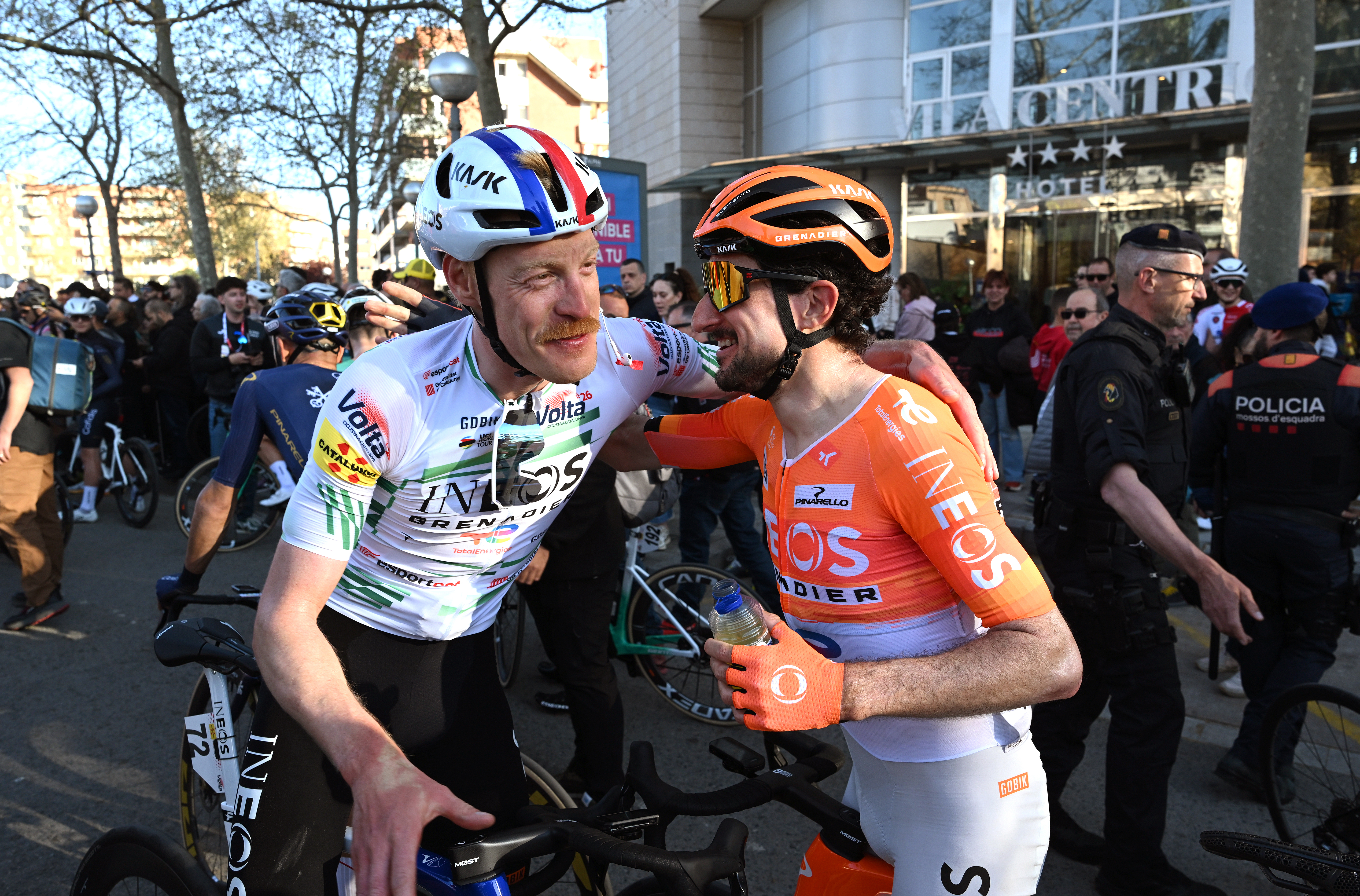 As it happened: Late crash hands win the the sprinters on stage 3 of Volta a Catalunya 2026
