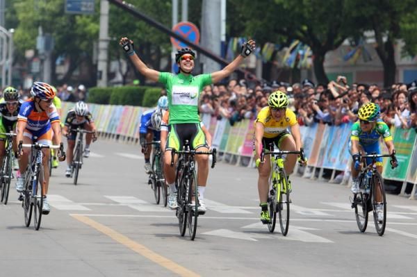 Melissa Hoskins (GreenEdge - AIS) took overall victory