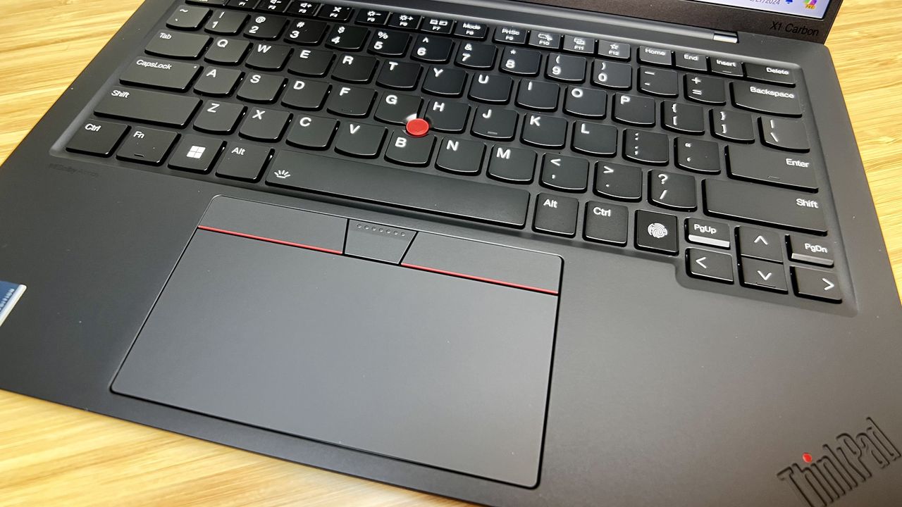 Lenovo ThinkPad X1 Carbon Gen 12