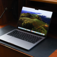 Apple MacBook Pro 14 (M3, 2023)