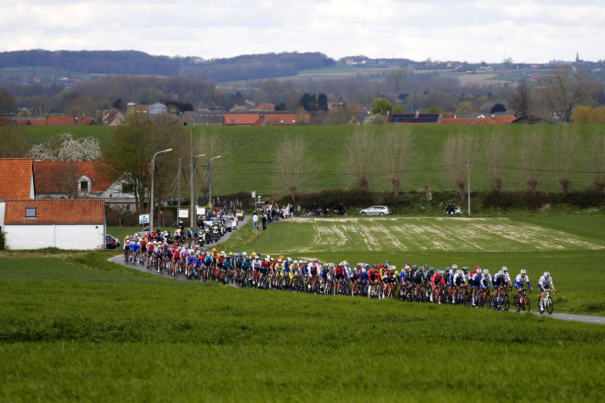 Ronde van Vlaanderen 2022 - Tour of Flanders - 106th Edition - Antwerp - Oudenaarde 272,5 km - 03/04/2022 - Scenery - Peloton - photo Dion Kerckhoffs/CV/SprintCyclingAgency&Acirc;&copy;2022