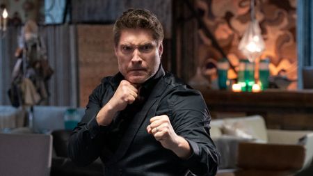 Mike Barnes in Cobra Kai season 5