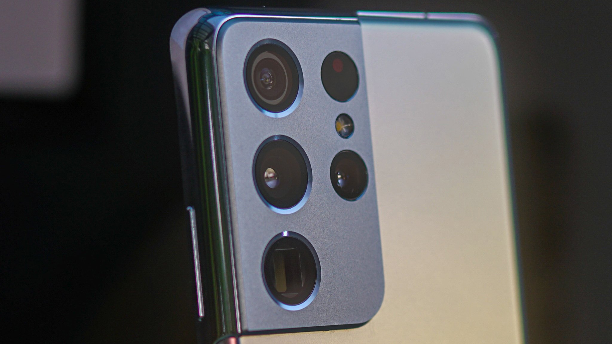 Samsung Galaxy S21 Ultra'nın kamera modülü