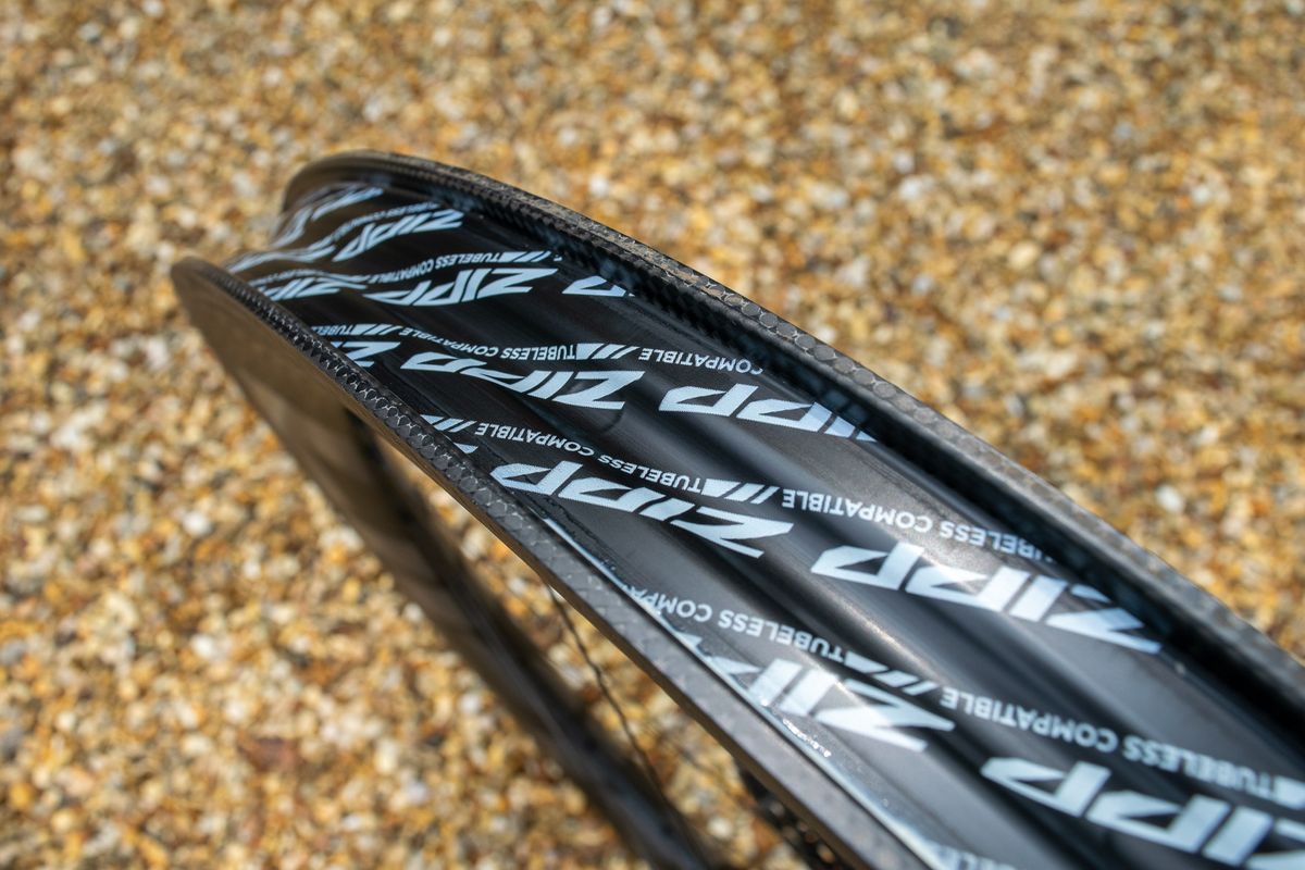 Zipp 303 XPLR SW wheels