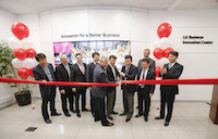 Celebrating LG’s New Business Innovation Center