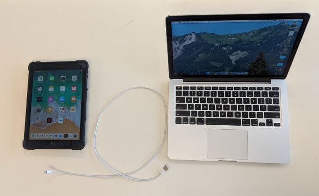 Iphone Ipad With A Usb Charging Cable, How To Mirror Iphone Laptop With Usb