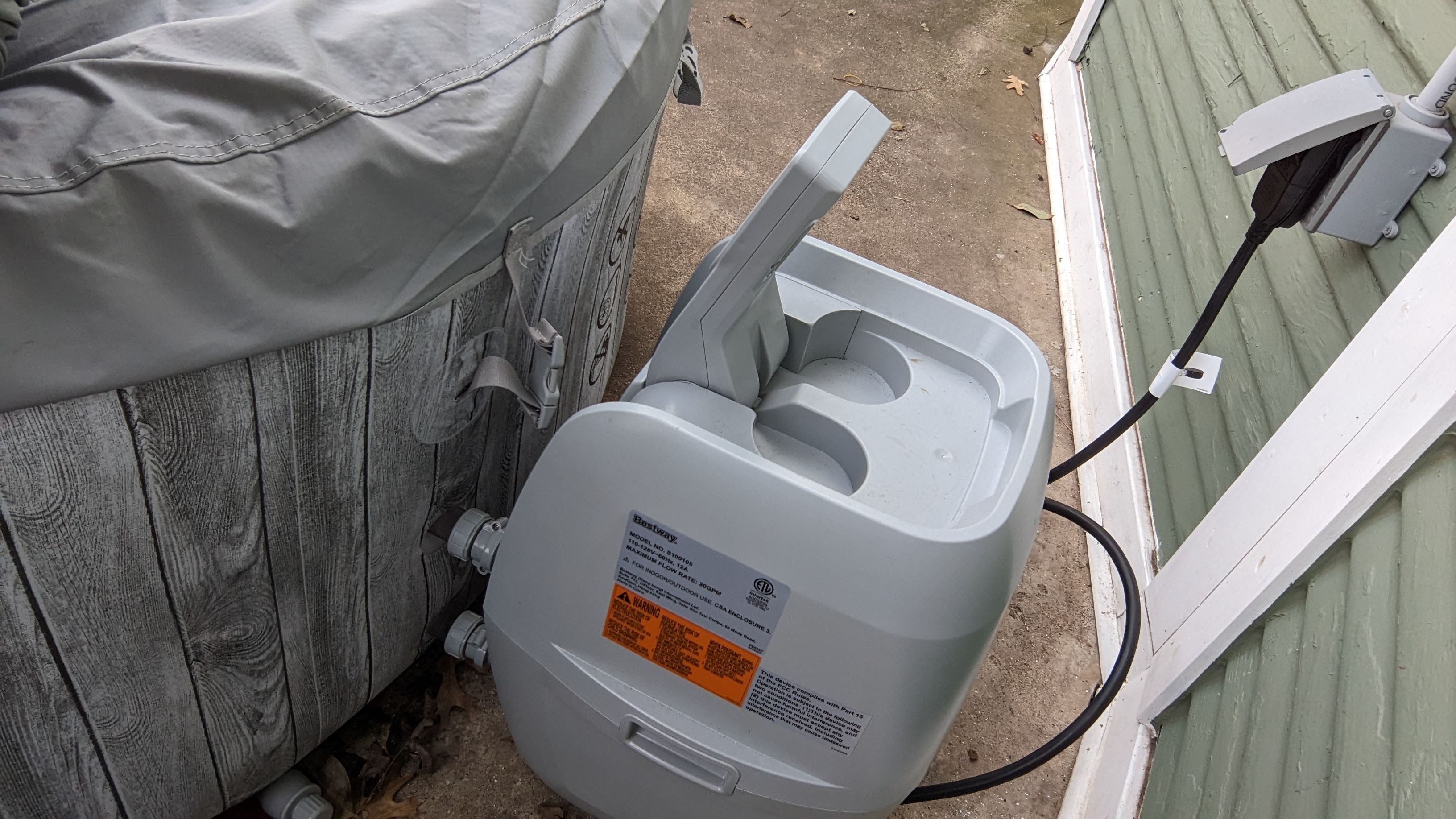 I reviewed this Bestway SaluSpa Fiji inflatable hot tub – and here's