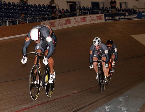 Giddeon Massie leads the way in team sprint qualifying. His other teammates were Andrew Lakatosh, David Espinoza and James Watkins in qualifying and the final.