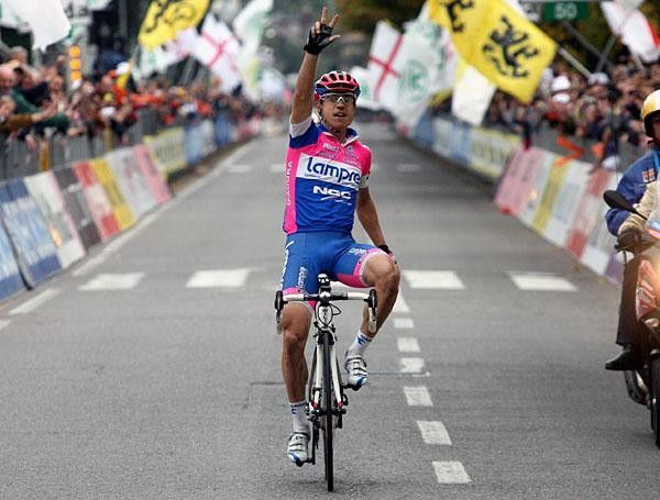 Damiano Cunego wins his third Gir di Lombardia