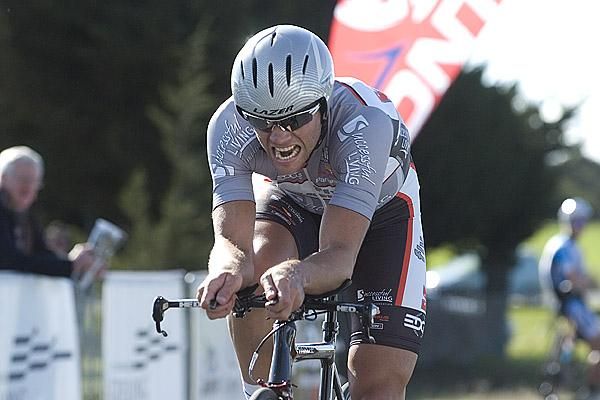 Original tour leader Jonathan Cantwell (Fly V Australia) hits the line in eighth place and is now sixth on the GC.