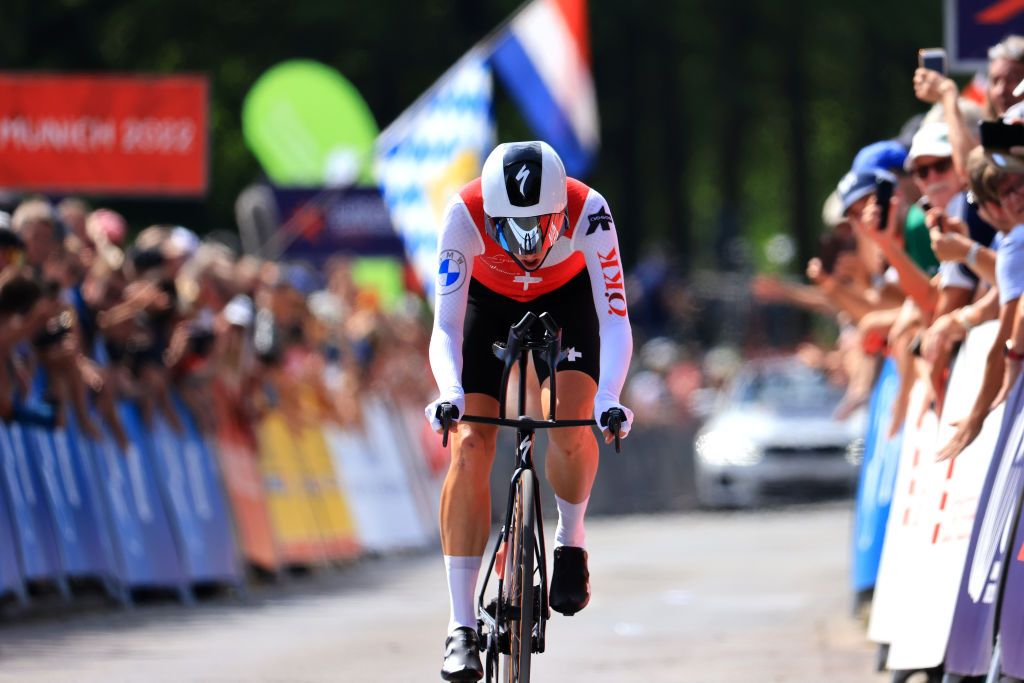 FRSTENFELDBRUCK GERMANY AUGUST 17 Marlen Reusser of Switzerland sprints to win the 28th UEC Road Cycling European Championships 2022 Womens Individual Time Trial a 24km one day race from Frstenfeldbruck to Frstenfeldbruck on August 17 2022 in Frstenfeldbruck Germany Photo by Jan HetfleischGetty Images