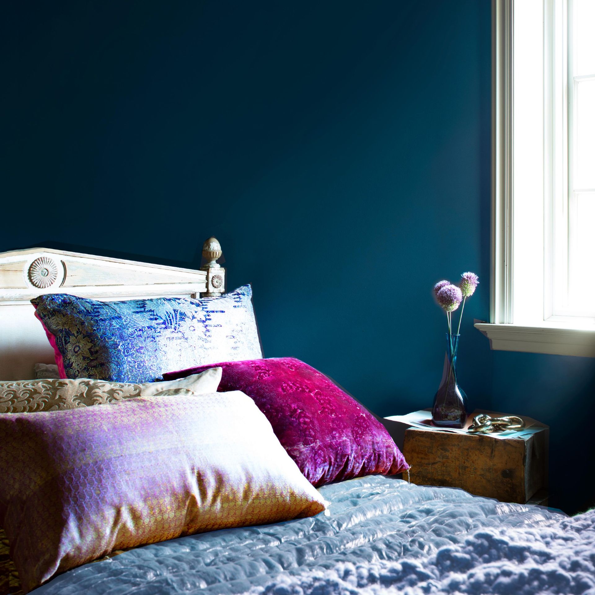 14 small bedroom paint ideas for an elegant yet cosy retreat | Ideal Home