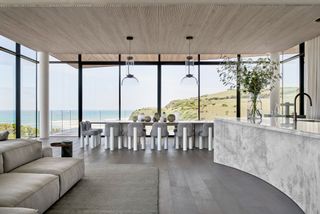 Dining area at Horizon Flinders House by Mim Design