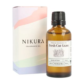 Nikura Fresh Cut Grass Fragrance Oil