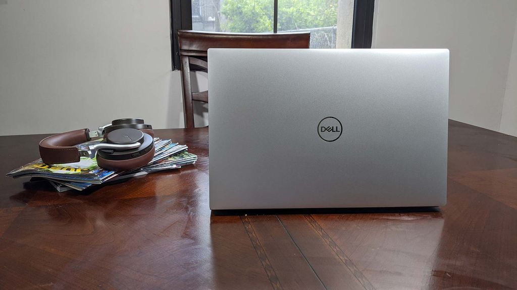 Dell Xps 15 2020 Review Laptop Mag