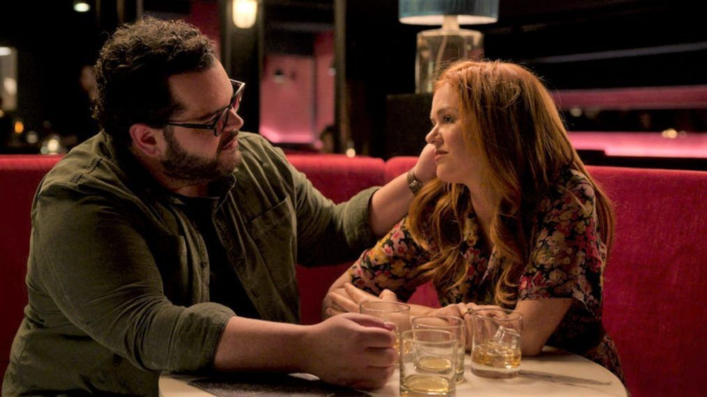 Josh Gad and Isla Fisher in Wolf Like Me