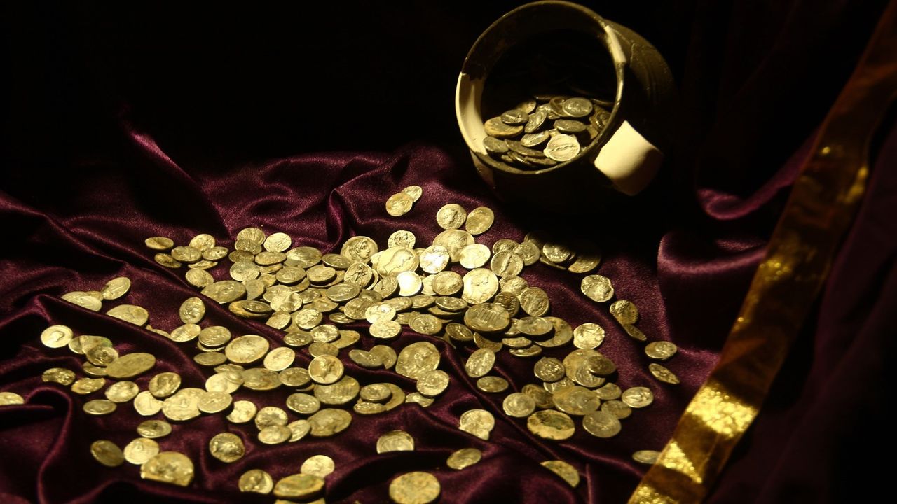 It's possible that a high-ranking soldier buried the treasure.