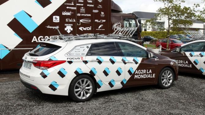 Ag2r-La Mondiale uses these sleek Hyundai wagons